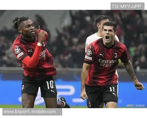 世界杯惊现冷门巴黎圣日耳曼与AC米兰战成平局引发转会热议
