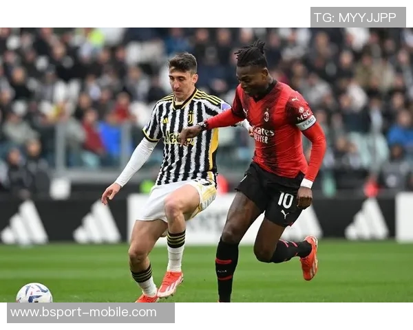 友谊赛精彩回顾AC米兰逆转战胜尤文图斯点燃全场热情