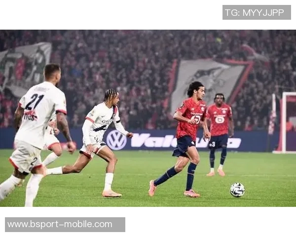 足总杯惊心动魄巴黎圣日耳曼逆转拜仁全场沸腾补时绝杀时刻