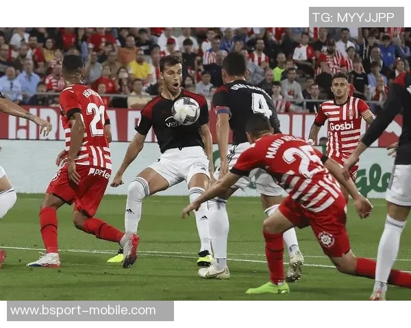 德甲精彩对决马竞与多特蒙德点球大战平分秋色引发全场热议