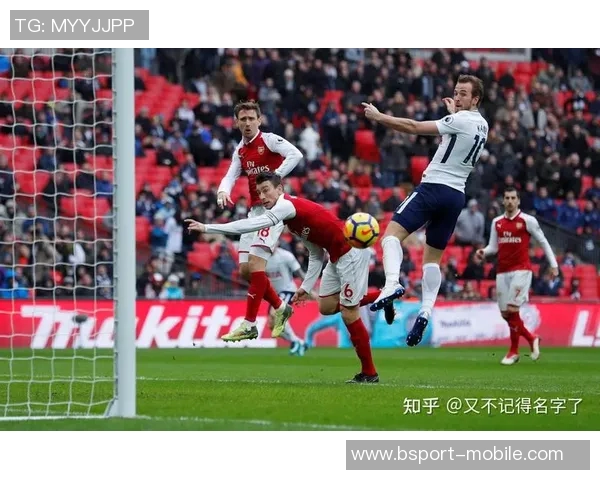 足总杯经典对决阿森纳逆转热刺红牌事件引发全场热议