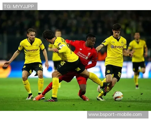 中超精彩对决多特蒙德大胜利物浦补时进球点燃全场激情 中超精彩对决多特蒙德大胜利物浦补时进球点燃全场激情