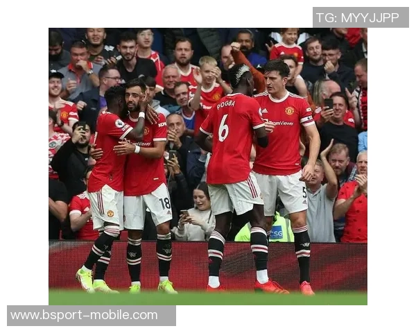 中超精彩对决曼联与本菲卡战成平局乌龙球引发全场热烈反响