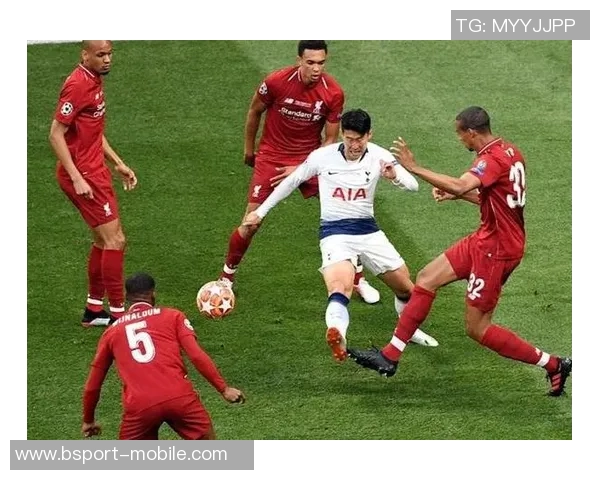 欧冠激战巴萨4-0热刺战术解析与绝杀时刻回顾 欧冠激战巴萨4-0热刺战术解析与绝杀时刻回顾